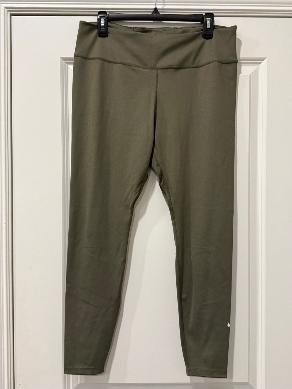 Nike Dry Fit Olive Green High-Rise Leggings Size XL